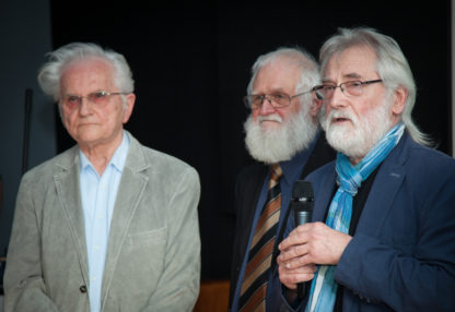Tonmeister Manfred Mammitzsch (rechts) mit Tonmeister Heinz Kaiser (links) und Regisseur Jörg Herrmann (Mitte), 2015, ©Christoph Reime