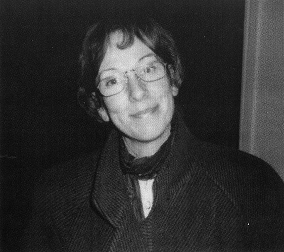 Ingrid Gubisch Anfang der 1990er Jahre als Hintergrundgestalterin für Die Hexe und der Weihnachtsmann (Das Weihnachtsmärchen). ©Lutz Stützner (Polaroid)