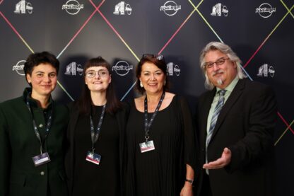 Fachjury Kurz- und Animationsfilm (Lea Hoffarth, Vanessa Kuhfs, Ines Wolter, v. l.) mit Festivaldirektor Michael Harbauer. ©Daniela Schleich